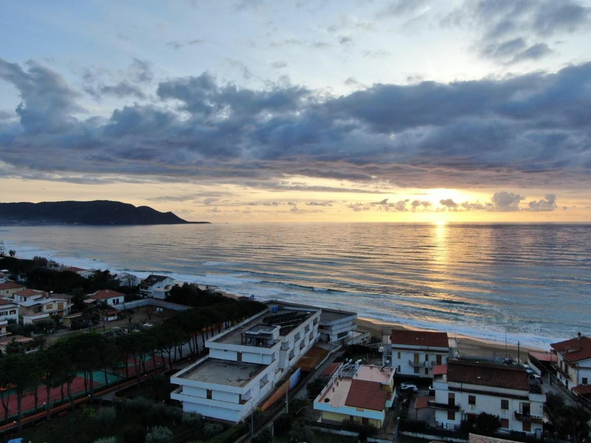 Bed and Breakfast Laris Castellabate Exterior foto